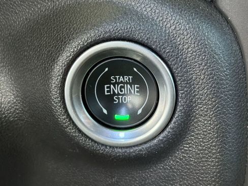 Used 2021 GMC Sierra 1500 Denali AWD/4WD image 26