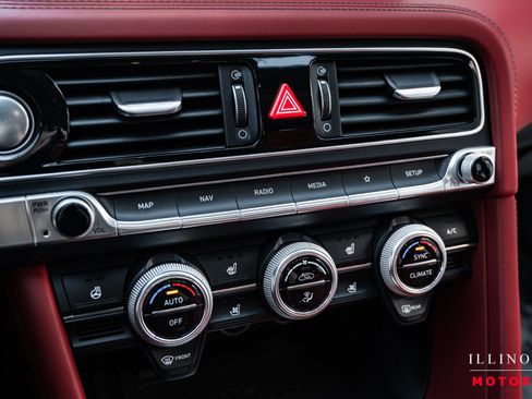 Used 2022 Genesis G70 3.3T Launch Edition image 22