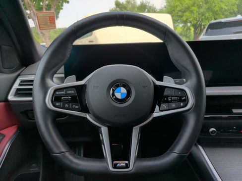 Used 2025 BMW 330i Sedan w/ M Sport Package RWD image 20