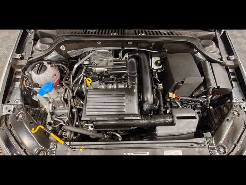 Used 2017 Volkswagen Jetta SE FWD image 41