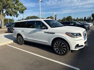 Used 2022 Lincoln Navigator L Reserve AWD/4WD video 2