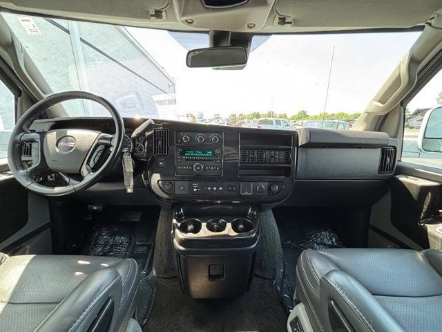 Used 2020 GMC Savana 2500 Extended w/ Enhanced Convenience Package RWD image 22