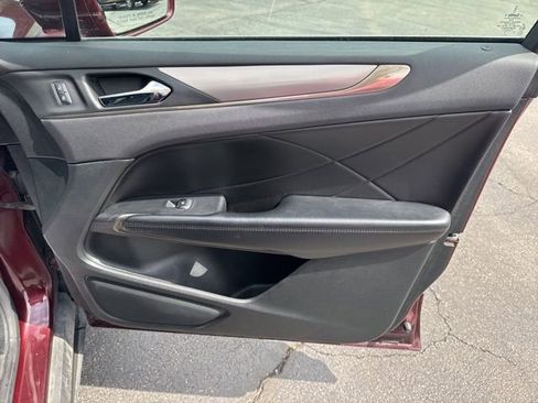 Used 2017 Lincoln MKC Select w/ Select Plus Package image 18