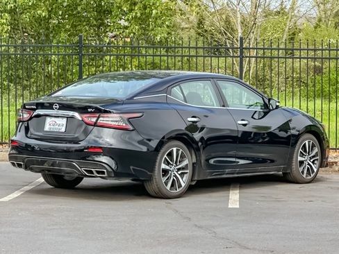 Used 2023 Nissan Maxima SV w/ Floor Mat Group image 3