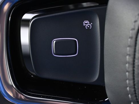 New 2025 Lincoln Navigator Reserve w/ Jet Appearance Package image 32