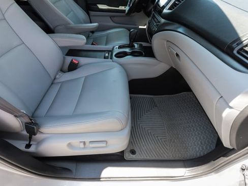 Used 2017 Honda Pilot EX-L image 22