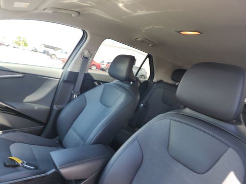 Used 2023 Kia Niro Wind w/ Wind Preserve Package FWD image 18