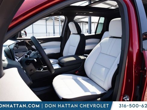New 2026 Chevrolet Traverse High Country FWD image 15