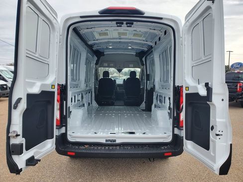 New 2026 Ford Transit 250 148 Medium Roof Extended AWD w/ Load Area Protection Package image 12