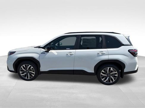 New 2026 Subaru Forester Touring AWD/4WD image 4