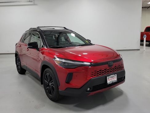 New 2026 Toyota Corolla Cross AWD Hybrid w/ Convenience Package image 3