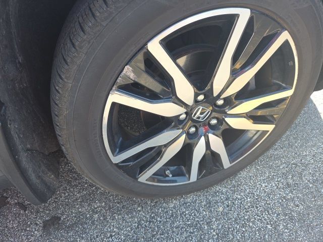 Used 2020 Honda Pilot Touring image 9