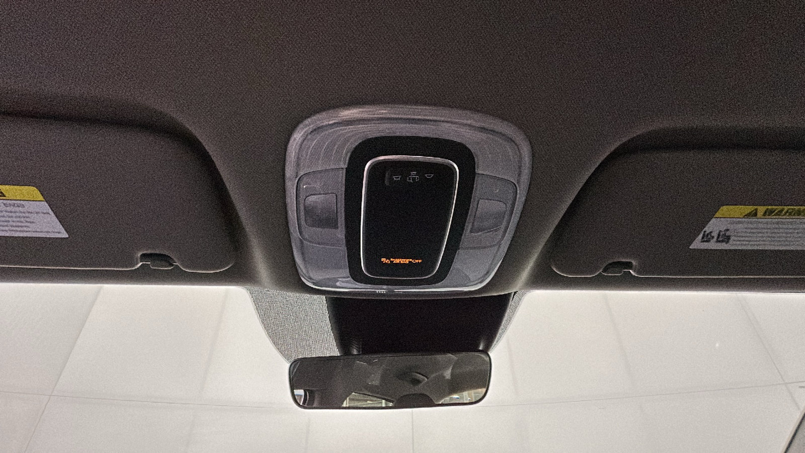 Used 2025 Hyundai Elantra Hybrid FWD image 31