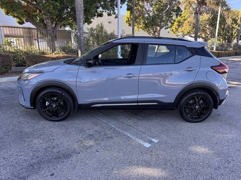 Certified 2023 Nissan Kicks SR w/ SR Premium Package FWD image 5