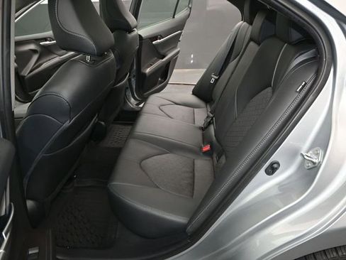 Used 2023 Toyota Camry XSE image 15