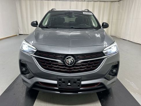 Used 2020 Buick Encore GX Essence w/ Sport Touring Package image 3