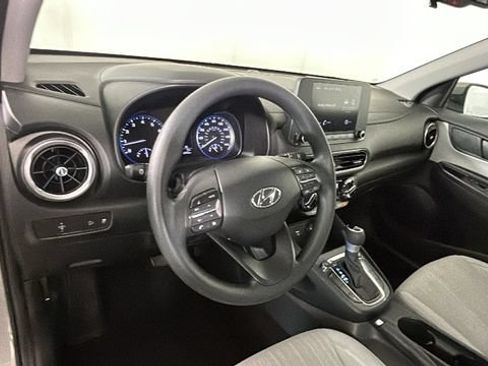 Certified 2023 Hyundai Kona SEL AWD/4WD image 13