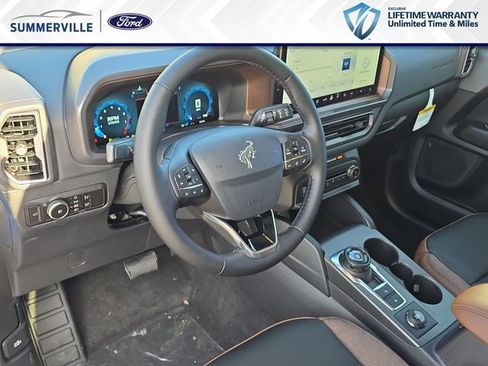 New 2025 Ford Bronco Sport Outer Banks AWD/4WD image 17