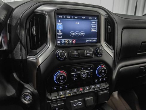 Used 2020 Chevrolet Silverado 2500 LTZ w/ LTZ Plus Package image 27