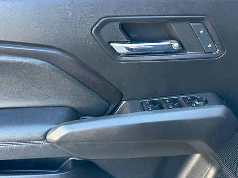 Certified 2023 Chevrolet Colorado LT w/ LT Convenience Package image 11