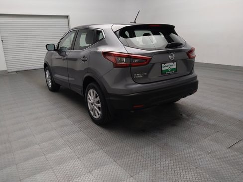 Used 2021 Nissan Rogue Sport S image 5