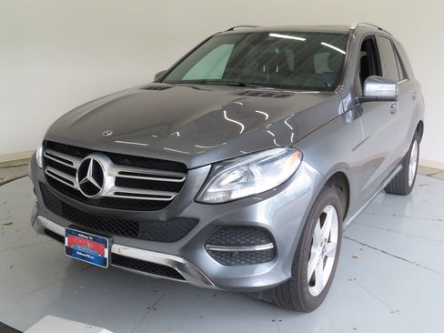 Used 2018 Mercedes-Benz GLE 350 4MATIC image 8