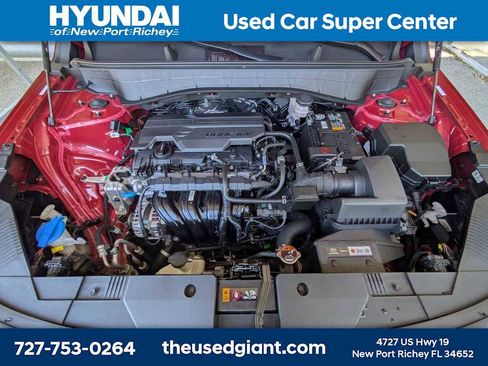 Used 2025 Hyundai Kona SE image 14
