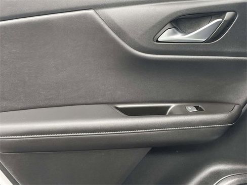 Used 2023 Chevrolet Blazer LT w/ LPO, Black Grille Bar Package image 10