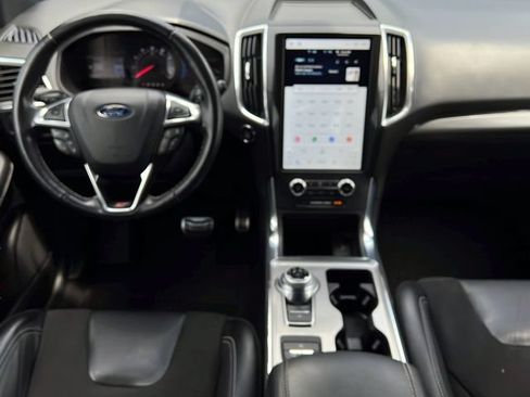 Used 2022 Ford Edge ST w/ Equipment Group 401A AWD/4WD image 11