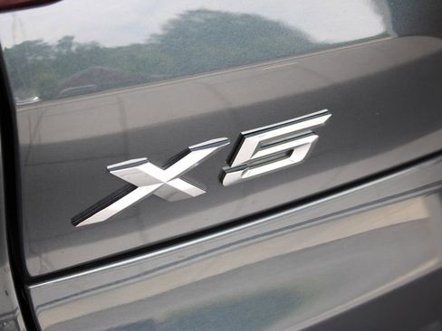 Used 2020 BMW X5 xDrive40i w/ Premium Package AWD/4WD image 35