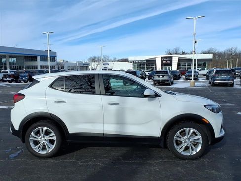 Certified 2021 Buick Encore GX Preferred w/ LPO, Trailering Package image 8