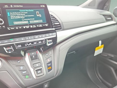 New 2026 Honda Odyssey Sport-L image 30
