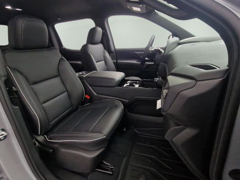 New 2026 Chevrolet Silverado EV LT image 13