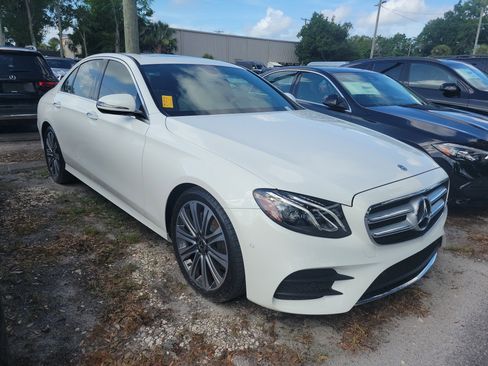 Certified 2018 Mercedes-Benz E 300 image 2