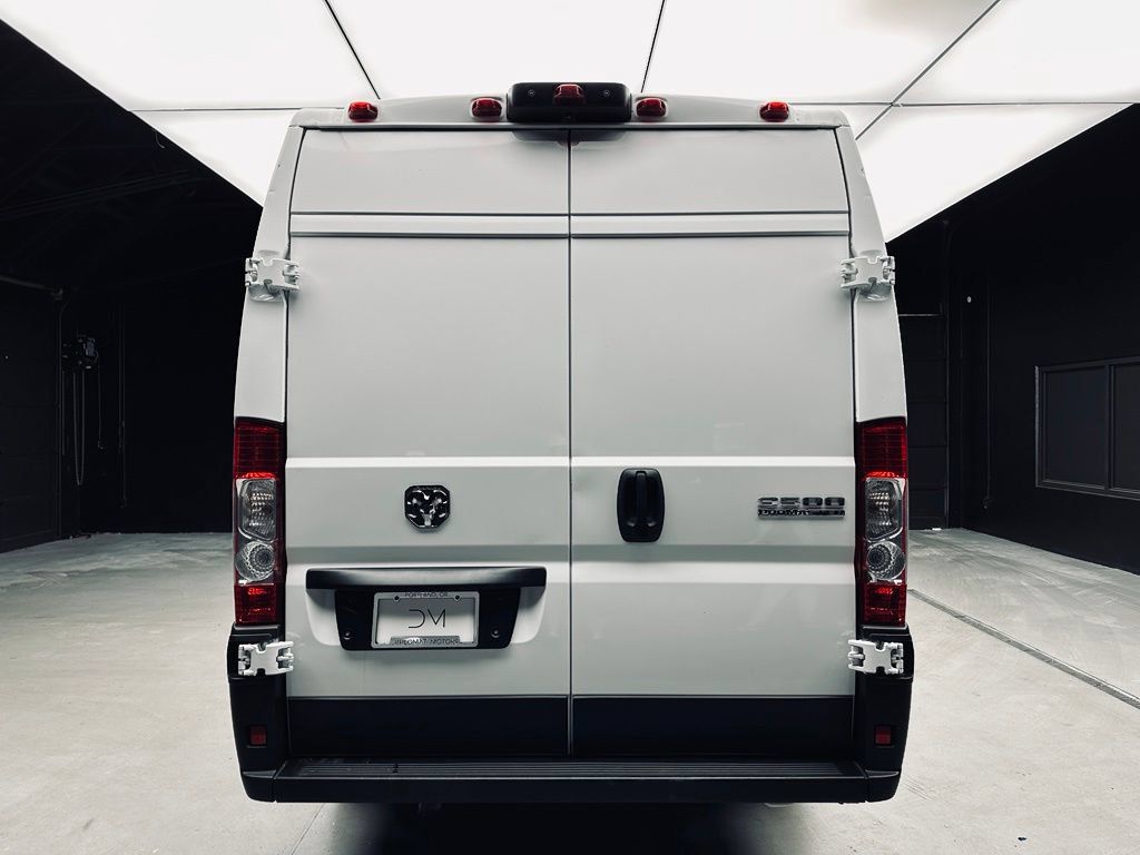 Used 2025 RAM ProMaster 3500 w/ Convenience Group FWD image 5