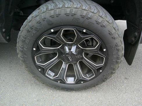 Used 2020 Toyota Tundra SR5 w/ SR5 Upgrade Package RWD image 10