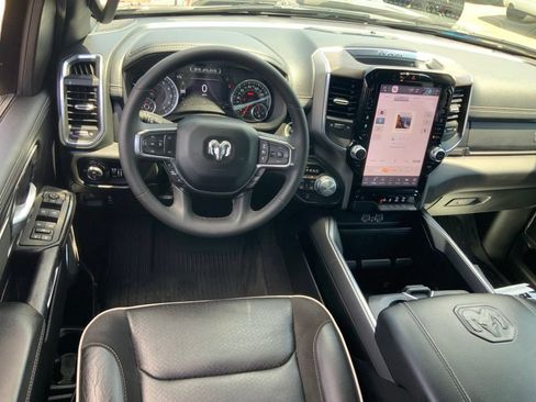 Used 2025 RAM 1500 Laramie w/ Sport Appearance Package AWD/4WD image 18