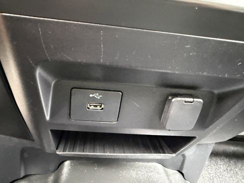 Used 2019 Ford F150 XL w/ Equipment Group 101A Mid AWD/4WD image 34