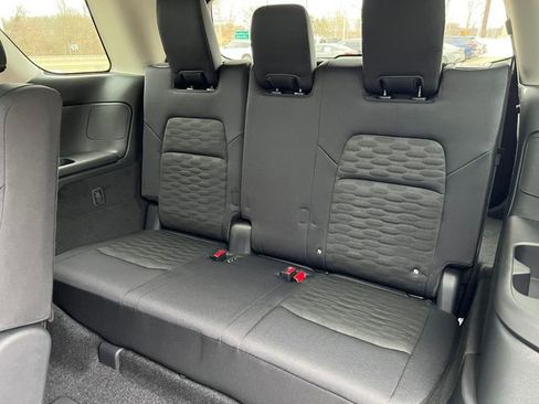 New 2026 Nissan Pathfinder SV image 6