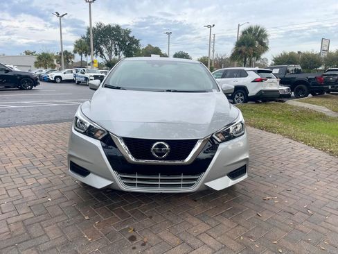 Used 2022 Nissan Versa SV w/ Electronics Package image 7