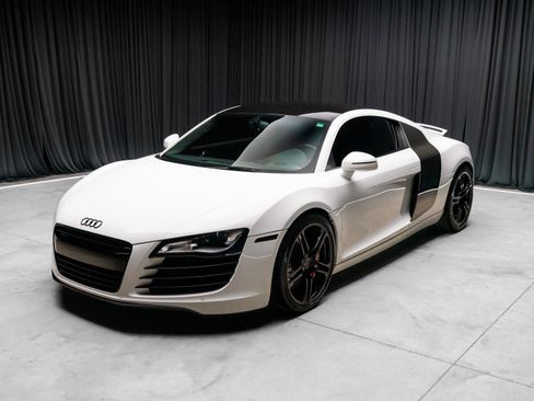 Used 2009 Audi R8 V8 image 20