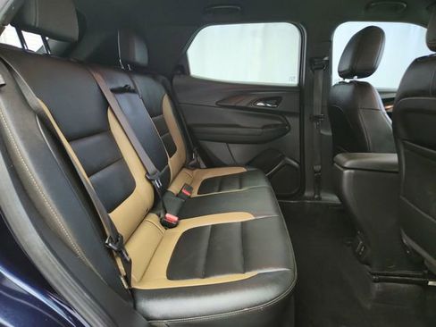 Used 2021 Chevrolet TrailBlazer ACTIV w/ Technology Package FWD image 31