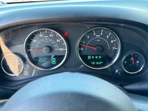 Used 2017 Jeep Wrangler Unlimited Sport w/ Quick Order Package 24S image 36