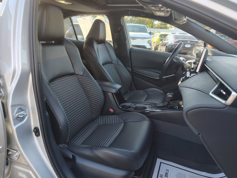 Used 2024 Toyota Corolla XSE FWD image 24