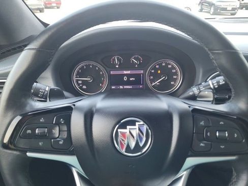 Used 2023 Buick Enclave Essence image 11