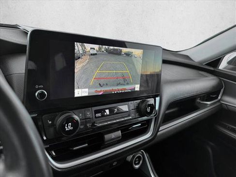 Certified 2025 Toyota Grand Highlander AWD image 14