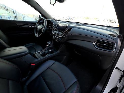 Used 2023 Chevrolet Equinox RS w/ RS Leather Package FWD image 7