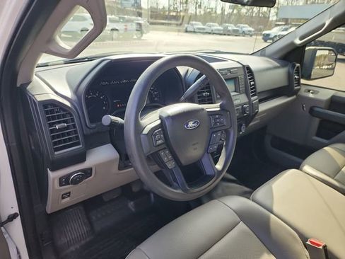 Used 2016 Ford F150 XL w/ Equipment Group 101A Mid image 9