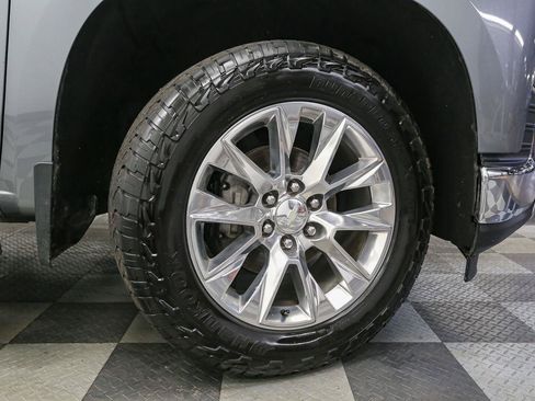 Used 2019 Chevrolet Silverado 1500 LTZ AWD/4WD image 14