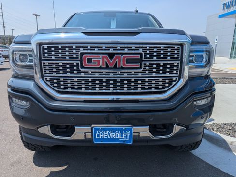 Used 2017 GMC Sierra 1500 Denali AWD/4WD image 5